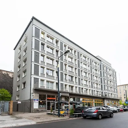 Appartement Marszalkowska White & Black By Bookinghost