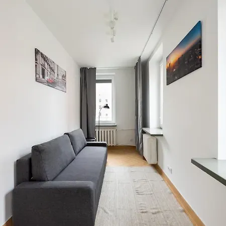 Apartment Marszalkowska White & Black Warsaw